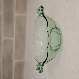 Fostoria Fairfax Uranium Green Bow Handle Depression Glass Candy Bowl